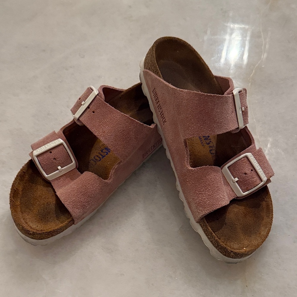 Birkenstock Womens Arizona Suede Pink Sandals